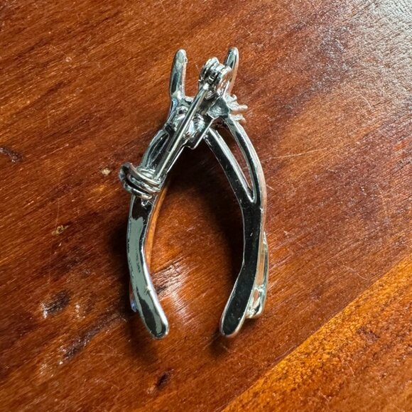 Double Wish Bone Silver Tone Brooch Blue Rhinestone Faux Pearl Vintage - Picture 4 of 6